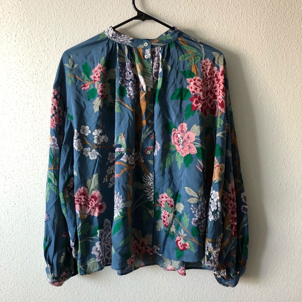 NWT H&M Printed Floral Button Up Blouse